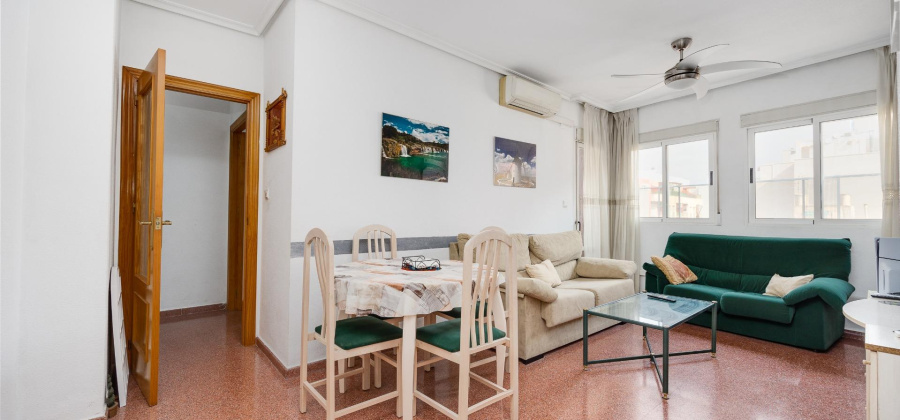 Torrevieja, Alicante, 3 Bedrooms Bedrooms, ,1 BathroomBathrooms,Apartment,Resale,0,75632152341484864