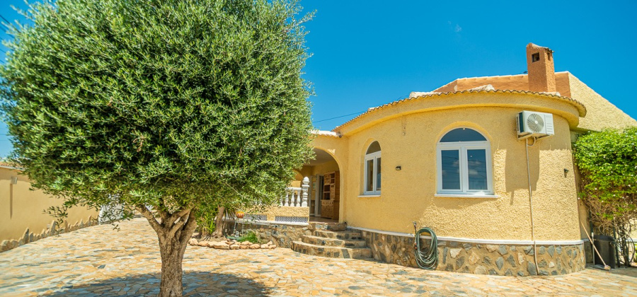 Torrevieja, Alicante, 3 Bedrooms Bedrooms, ,3 BathroomsBathrooms,Villa,Resale,0,103536246280074848