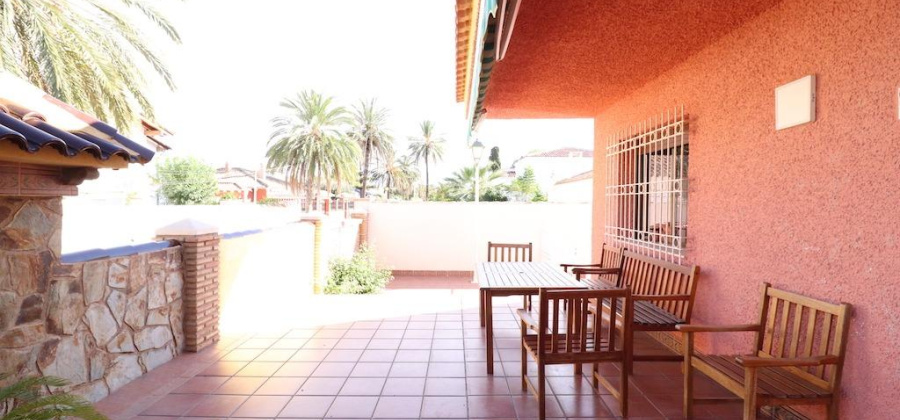 Cabo Roig, Alicante, 5 Bedrooms Bedrooms, ,2 BathroomsBathrooms,Villa,Resale,0,20992488188687000