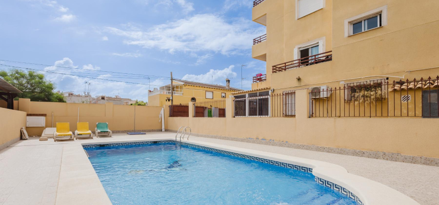 Torrevieja, Alicante, 2 Bedrooms Bedrooms, ,1 BathroomBathrooms,Apartment,Resale,0,328216361405451200