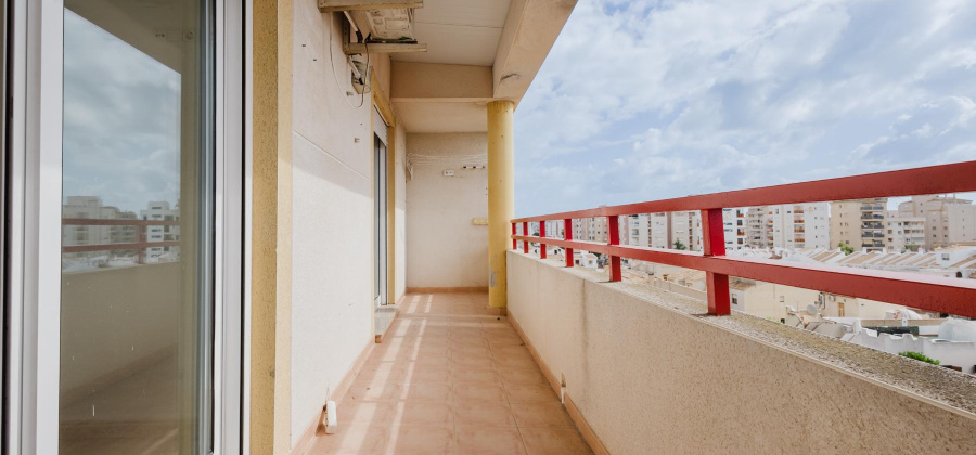Torrevieja, Alicante, 2 Bedrooms Bedrooms, ,1 BathroomBathrooms,Apartment,Resale,0,328216361405451200