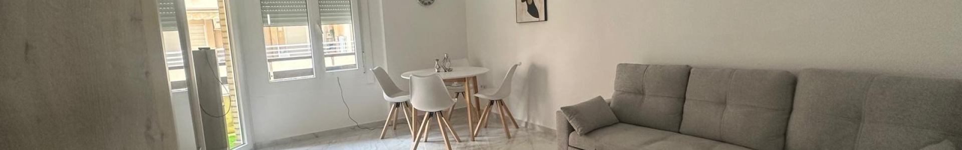 Torrevieja, Alicante, 3 Bedrooms Bedrooms, ,2 BathroomsBathrooms,Apartment,Resale,0,75632576102713952
