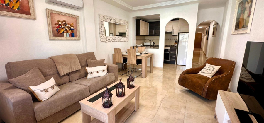 Torrevieja, Alicante, 2 Bedrooms Bedrooms, ,1 BathroomBathrooms,Apartment,Resale,0,7563295968324182