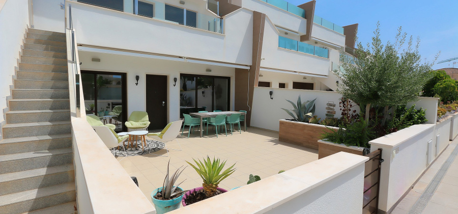 Pilar de la Horadada, Alicante, 3 Bedrooms Bedrooms, ,2 BathroomsBathrooms,Apartment,Resale,0,70249241920526256