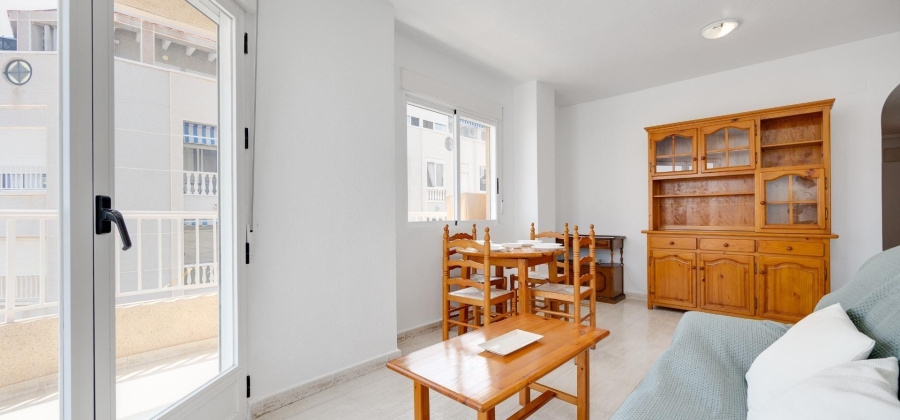 Torrevieja, Alicante, 3 Bedrooms Bedrooms, ,1 BathroomBathrooms,Apartment,Resale,0,75632236526256832