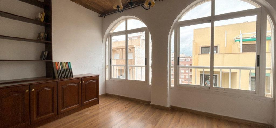 Torrevieja, Alicante, 3 Bedrooms Bedrooms, ,2 BathroomsBathrooms,Apartment,Resale,0,75632644671236704