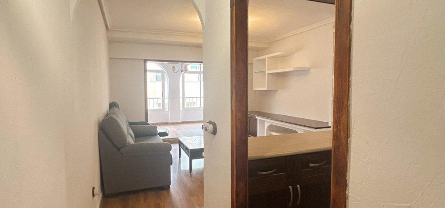 Torrevieja, Alicante, 3 Bedrooms Bedrooms, ,2 BathroomsBathrooms,Apartment,Resale,0,75632644671236704