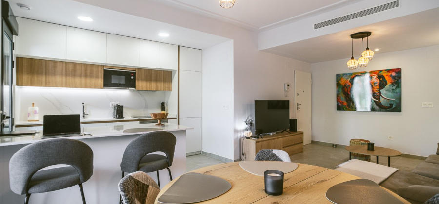Torrevieja, Alicante, 2 Bedrooms Bedrooms, ,2 BathroomsBathrooms,Apartment,Resale,0,103536307200448608