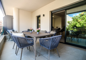 Torrevieja, Alicante, 2 Bedrooms Bedrooms, ,2 BathroomsBathrooms,Apartment,Resale,0,103536307200448608