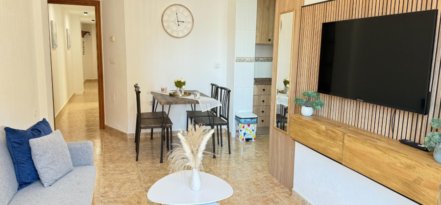 Torrevieja, Alicante, 2 Bedrooms Bedrooms, ,1 BathroomBathrooms,Apartment,Resale,0,7563291840025496