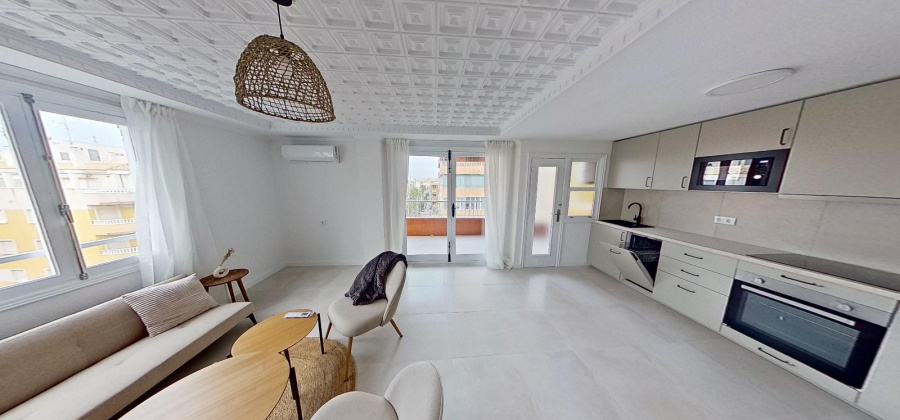 Torrevieja, Alicante, 3 Bedrooms Bedrooms, ,2 BathroomsBathrooms,Apartment,Resale,0,328216143714784832