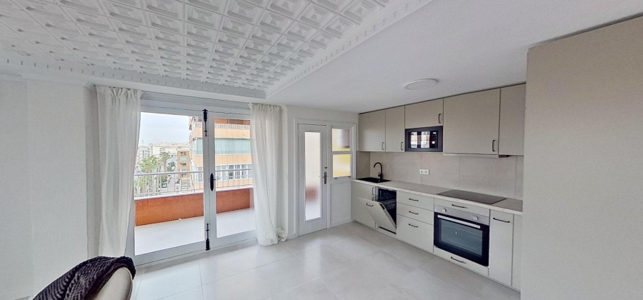 Torrevieja, Alicante, 3 Bedrooms Bedrooms, ,2 BathroomsBathrooms,Apartment,Resale,0,328216143714784832