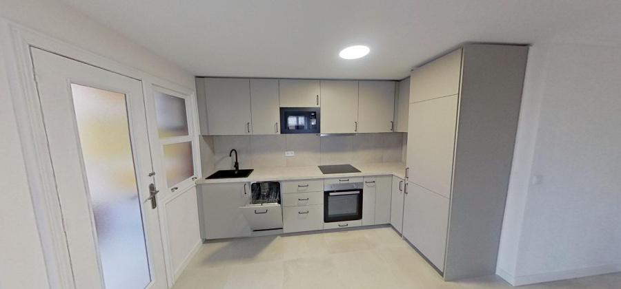 Torrevieja, Alicante, 3 Bedrooms Bedrooms, ,2 BathroomsBathrooms,Apartment,Resale,0,328216143714784832