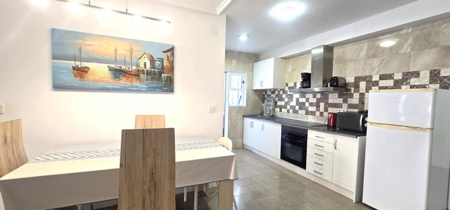 Torrevieja, Alicante, 3 Bedrooms Bedrooms, ,1 BathroomBathrooms,Apartment,Resale,0,75632104179476048