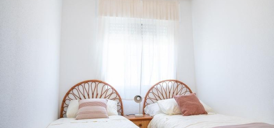 Orihuela Costa, Alicante, 2 Bedrooms Bedrooms, ,2 BathroomsBathrooms,Bungalow,Resale,0,75632631788321648 Orihuela Costa, Alicante, 2 Bedrooms Bedrooms, ,2 BathroomsBathrooms,Bungalow,Resale,0,75632631788321648