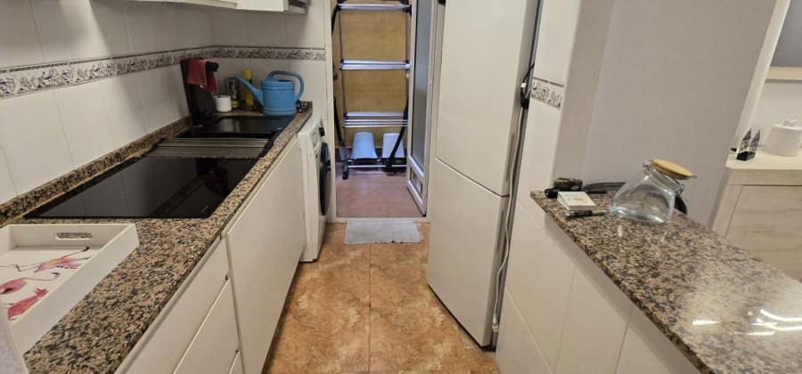 Torrevieja, Alicante, 2 Bedrooms Bedrooms, ,1 BathroomBathrooms,Apartment,Resale,0,75632221599876544