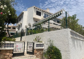 Torrevieja, Alicante, 3 Bedrooms Bedrooms, ,1 BathroomBathrooms,Apartment,Resale,0,75632237052590000