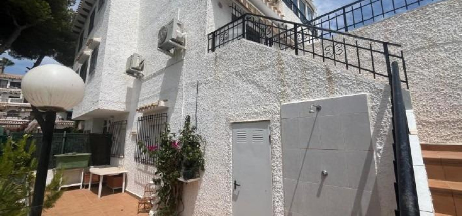 Torrevieja, Alicante, 3 Bedrooms Bedrooms, ,1 BathroomBathrooms,Apartment,Resale,0,75632237052590000