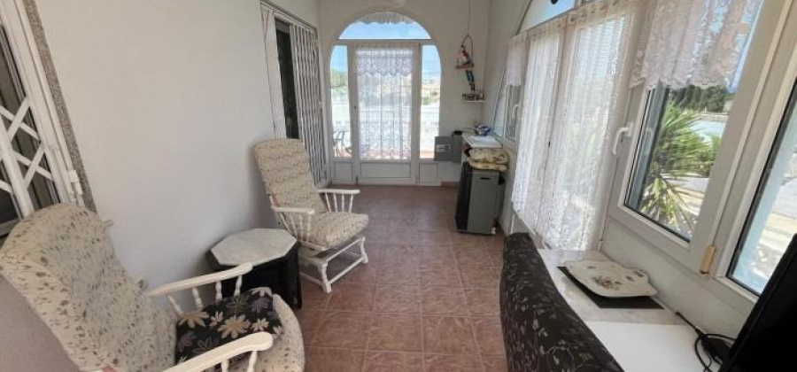 Torrevieja, Alicante, 3 Bedrooms Bedrooms, ,3 BathroomsBathrooms,Villa,Resale,0,75632589343070368