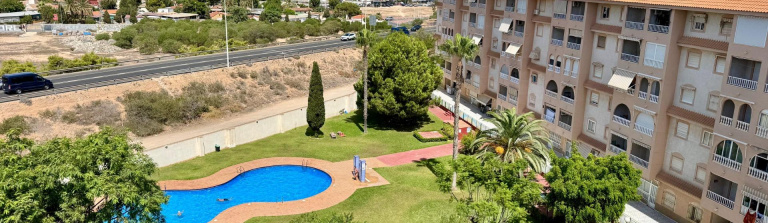 Torrevieja, Alicante, 2 Bedrooms Bedrooms, ,1 BathroomBathrooms,Apartment,Resale,0,209924172211323744