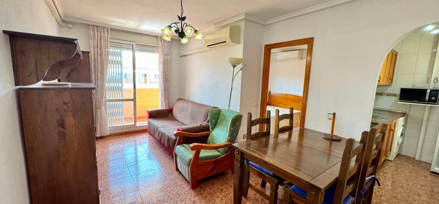 Torrevieja, Alicante, 2 Bedrooms Bedrooms, ,1 BathroomBathrooms,Apartment,Resale,0,209924172211323744