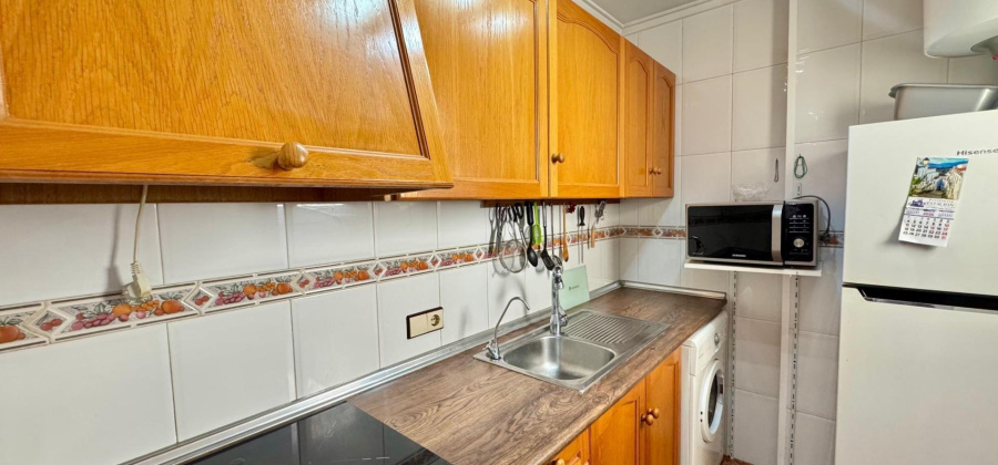 Torrevieja, Alicante, 2 Bedrooms Bedrooms, ,1 BathroomBathrooms,Apartment,Resale,0,75632412862166208