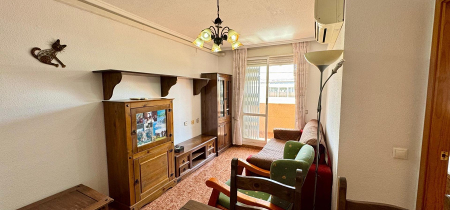 Torrevieja, Alicante, 2 Bedrooms Bedrooms, ,1 BathroomBathrooms,Apartment,Resale,0,75632412862166208