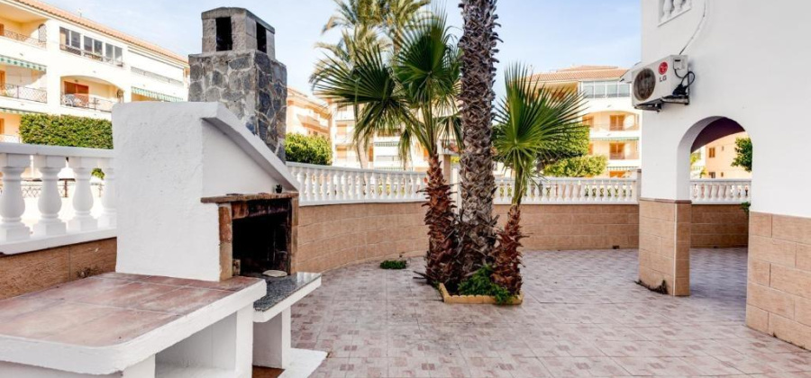 Torrevieja, Alicante, 2 Bedrooms Bedrooms, ,2 BathroomsBathrooms,Townhouse,Resale,0,75632245393017280