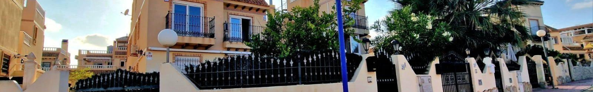 Orihuela Costa, Alicante, 3 Bedrooms Bedrooms, ,2 BathroomsBathrooms,Townhouse,Resale,0,7563268879890753