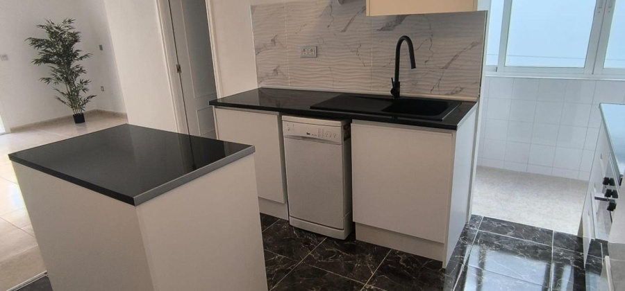 Torrevieja, Alicante, 3 Bedrooms Bedrooms, ,2 BathroomsBathrooms,Apartment,Resale,0,75632230091544976