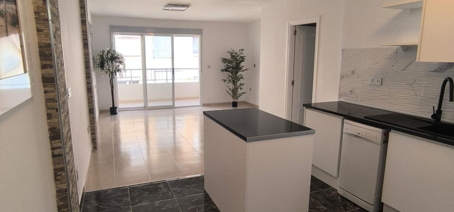 Torrevieja, Alicante, 3 Bedrooms Bedrooms, ,2 BathroomsBathrooms,Apartment,Resale,0,75632230091544976