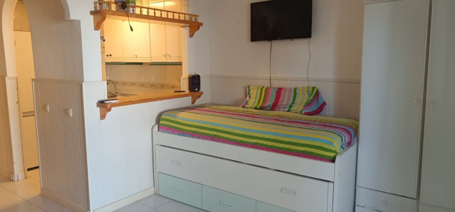 Torrevieja, Alicante, 1 Bedroom Bedrooms, ,1 BathroomBathrooms,Apartment,Resale,0,202005206434372064