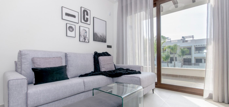 Torrevieja, Alicante, 2 Bedrooms Bedrooms, ,2 BathroomsBathrooms,Bungalow,New,0,209559619895477184