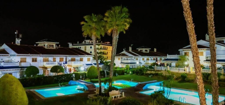Torrevieja, Alicante, 1 Bedroom Bedrooms, ,1 BathroomBathrooms,Apartment,Resale,0,75632489771021632