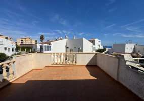 La Mata, Alicante, 2 Bedrooms Bedrooms, ,1 BathroomBathrooms,Townhouse,Resale,0,328216227777075328