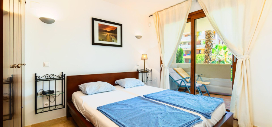 Torrevieja, Alicante, 2 Bedrooms Bedrooms, ,1 BathroomBathrooms,Apartment,Resale,0,75632281391097760