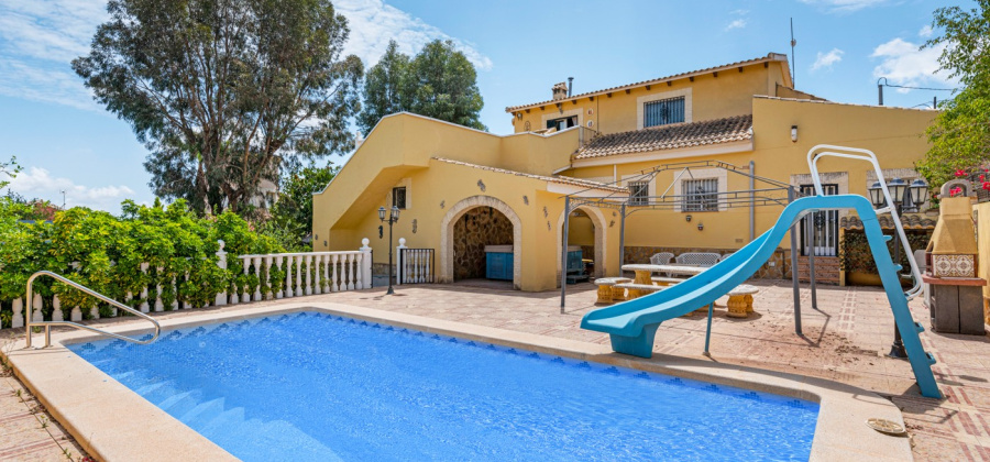 Jacarilla, Alicante, 4 Bedrooms Bedrooms, ,3 BathroomsBathrooms,Villa,Resale,0,271160416973952896