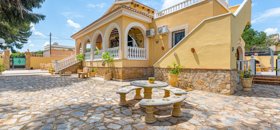 Jacarilla, Alicante, 4 Bedrooms Bedrooms, ,3 BathroomsBathrooms,Villa,Resale,0,271160416973952896