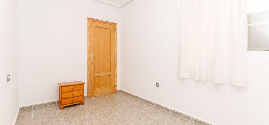 Torrevieja, Alicante, 3 Bedrooms Bedrooms, ,2 BathroomsBathrooms,Apartment,Resale,0,75632425226320320