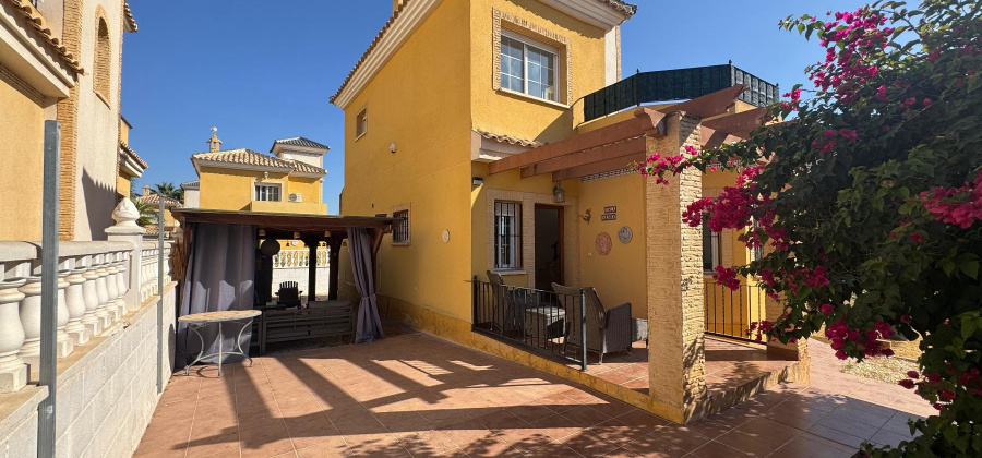 Algorfa, Alicante, 3 Bedrooms Bedrooms, ,2 BathroomsBathrooms,Villa,Resale,0,328216224151373696