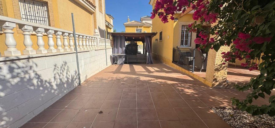 Algorfa, Alicante, 3 Bedrooms Bedrooms, ,2 BathroomsBathrooms,Villa,Resale,0,328216224151373696
