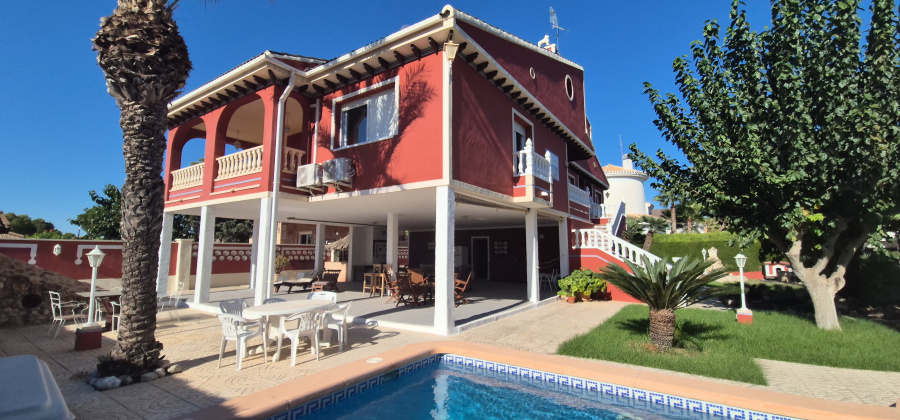 Dehesa de Campoamor, Alicante, 5 Bedrooms Bedrooms, ,5 BathroomsBathrooms,Villa,Resale,0,944341