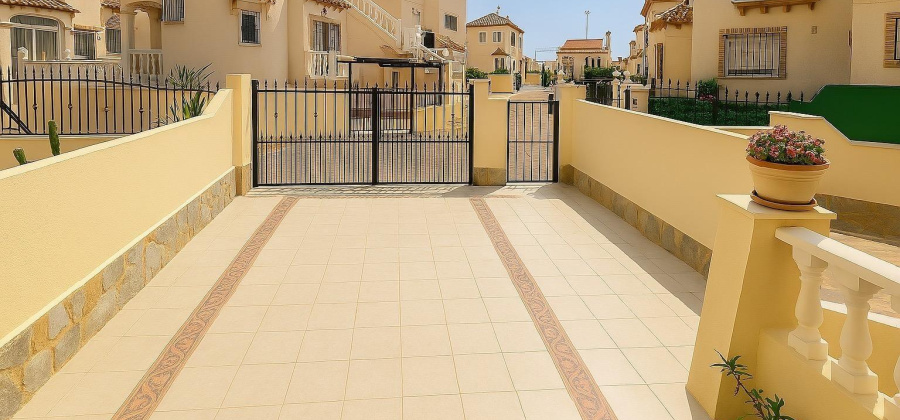 Orihuela Costa, Alicante, 2 Bedrooms Bedrooms, ,1 BathroomBathrooms,Townhouse,Resale,0,75632232568046432