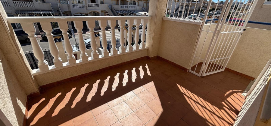 Torrevieja, Alicante, 3 Bedrooms Bedrooms, ,2 BathroomsBathrooms,Bungalow,Resale,0,75632374519907232