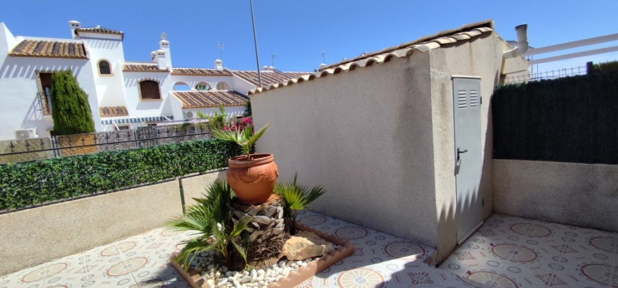 Villamartin, Alicante, 3 Bedrooms Bedrooms, ,2 BathroomsBathrooms,Villa,Resale,0,202005148572968064