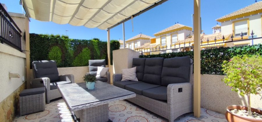 Villamartin, Alicante, 3 Bedrooms Bedrooms, ,2 BathroomsBathrooms,Villa,Resale,0,202005148572968064