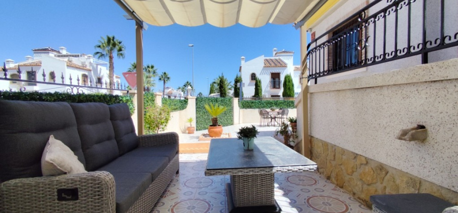 Villamartin, Alicante, 3 Bedrooms Bedrooms, ,2 BathroomsBathrooms,Villa,Resale,0,202005148572968064