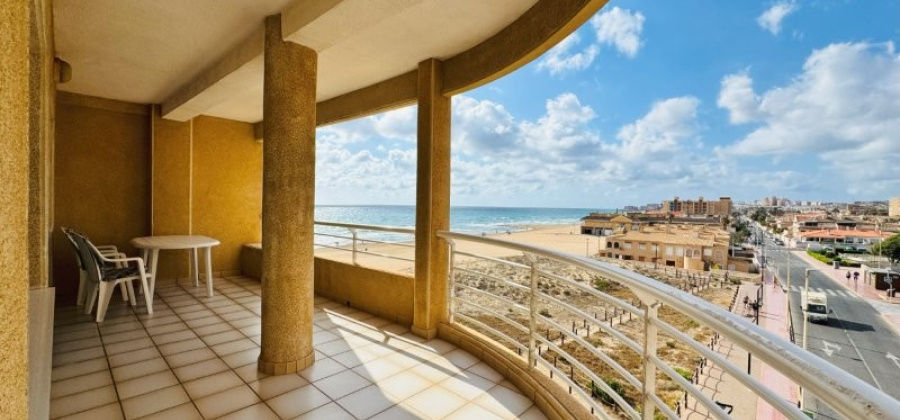 La Mata, Alicante, 4 Bedrooms Bedrooms, ,2 BathroomsBathrooms,Apartment,Resale,0,291685172892871552