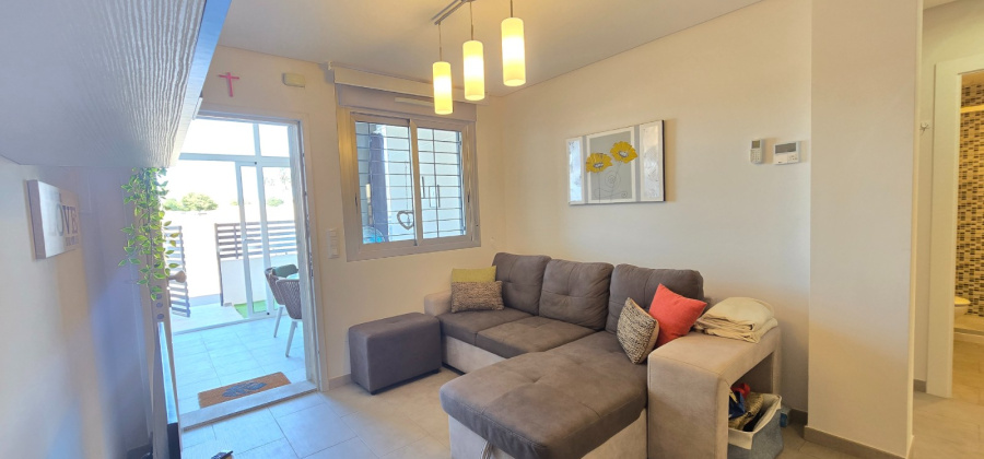 Torrevieja, Alicante, 2 Bedrooms Bedrooms, ,2 BathroomsBathrooms,Apartment,Resale,0,99968108486165888
