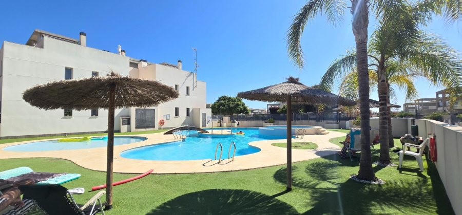 Torrevieja, Alicante, 2 Bedrooms Bedrooms, ,2 BathroomsBathrooms,Apartment,Resale,0,99968108486165888